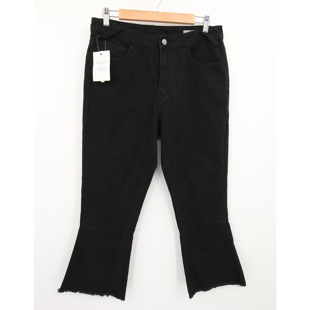 ASOS Jeans Black Cropped Stretch Straight Leg Raw Hem Denim Flared Size 8 NWT